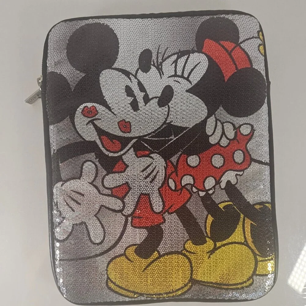 Disney Parks D-Tech Padded Mickey & Minnie Kiss Sequined Design Ipad Tablet Case